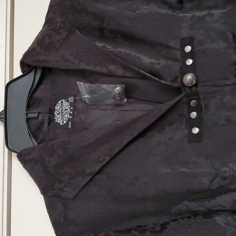 Like New Heart & Rose Brocade Coat - Picture 4 of 16